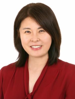 씨앤투스인베스트, 신임 대표로 윤자경 전 미래에셋캐피탈 대표 영입 - 뉴스 썸네일 이미지